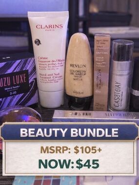 Clarins White Hand & Nail Treatment Cream Assorted Beauty Bundle